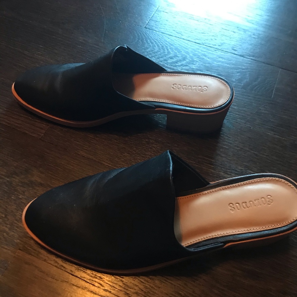 Soludos black mules. Like new!